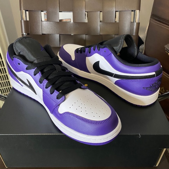 SOLD-Air Jordan 1 Court Purple Low - Picture 1 of 5